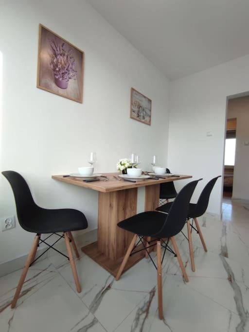 ***Santorini Apartament*** - 40M² ✓ Rybnik  Extérieur photo